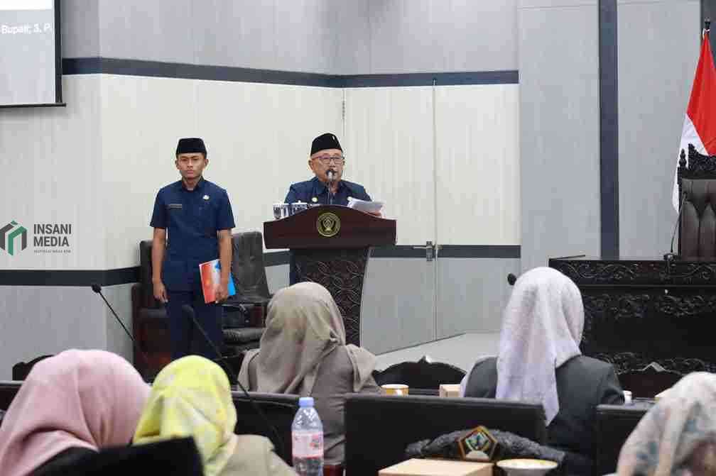 Begini Jawaban Bupati Blitar atas Pandangan Umum Fraksi-Fraksi DPRD, Mulai Pajak, Kekeringan hingga APBD 2027 Bupati Blitar Rijanto saat Paripurna DPRD Kabupaten Blitar