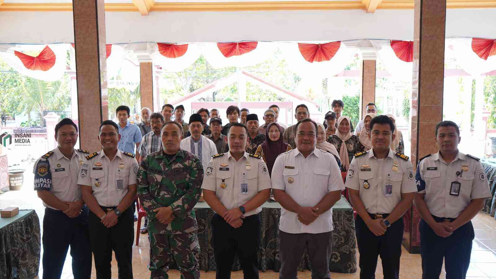 Cegah TPPO, Imigrasi Blitar Sosialisasi di Warga Kecamatan Bakung Kantor Imigrasi Blitar Menggelar Sosialisasi Bahaya TPPO di Kecamatan Bakung