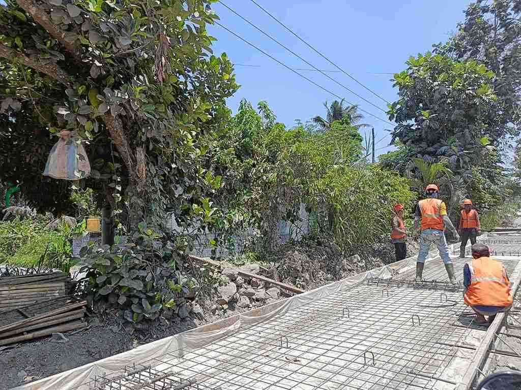 Pembangunan Jalan Karangrejo–Sumberagung Kabupaten Blitar