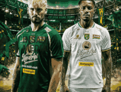 AZA Hadirkan Persebaya Player Issue Jersey untuk Super League, Material Super Ringan dan 100% Buatan Indonesia