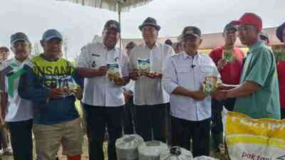 Petani Cabai di Kecamatan Udanawu Kabupaten Blitar Mendapatkan Bantuan Saprodi