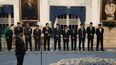Prabowo Resmi Lantik Suahasil Nazara Jadi Menteri Keuangan Gantikan Purbaya