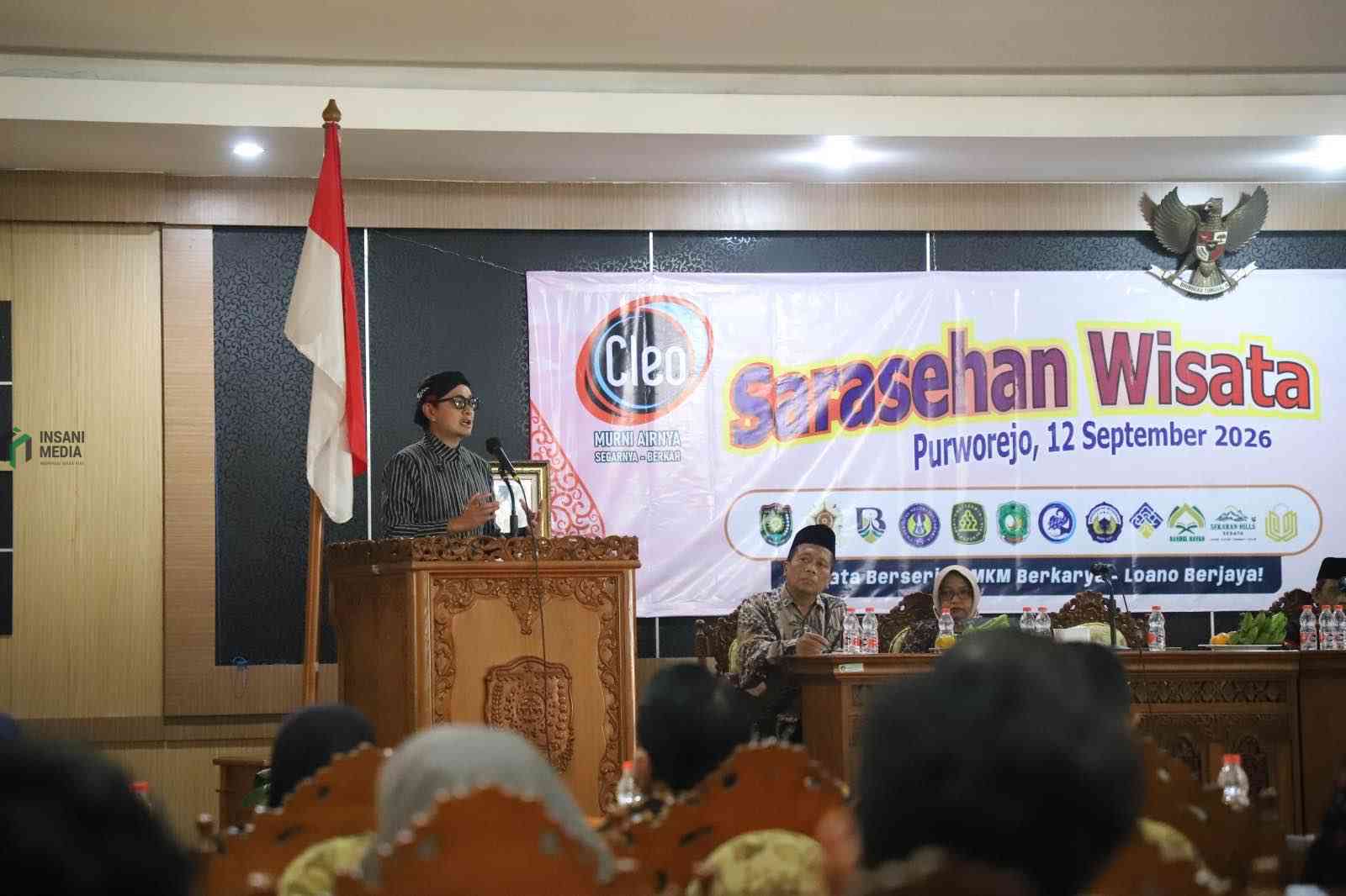 Wabup Purworejo Dion Agasi Setiabudi Membuka Sarasehan Wisata yang digelar Bagelen Institute di Ruang Arahiwang 1