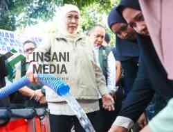 Gubernur Khofifah Salurkan Bantuan Air Bersih 45 Tandon dan 500 Jeriken untuk 19.837 Warga Terdampak Kekeringan di Pasuruan