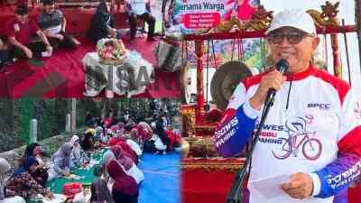 Bupati Blitar saat Peresmian Perbaikan Jalan di Dusun Kuwut Desa Kemloko Kecamatan Nglegok