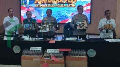 Ditpolairud Polda Jatim Bongkar Empat Kasus Ilegal Dari Sirip Hiu, Satwa Dilindungi, Miras Hingga BBM Bersubsidi