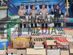 5.385 Botol Miras Ilegal Disita Polrestabes Surabaya