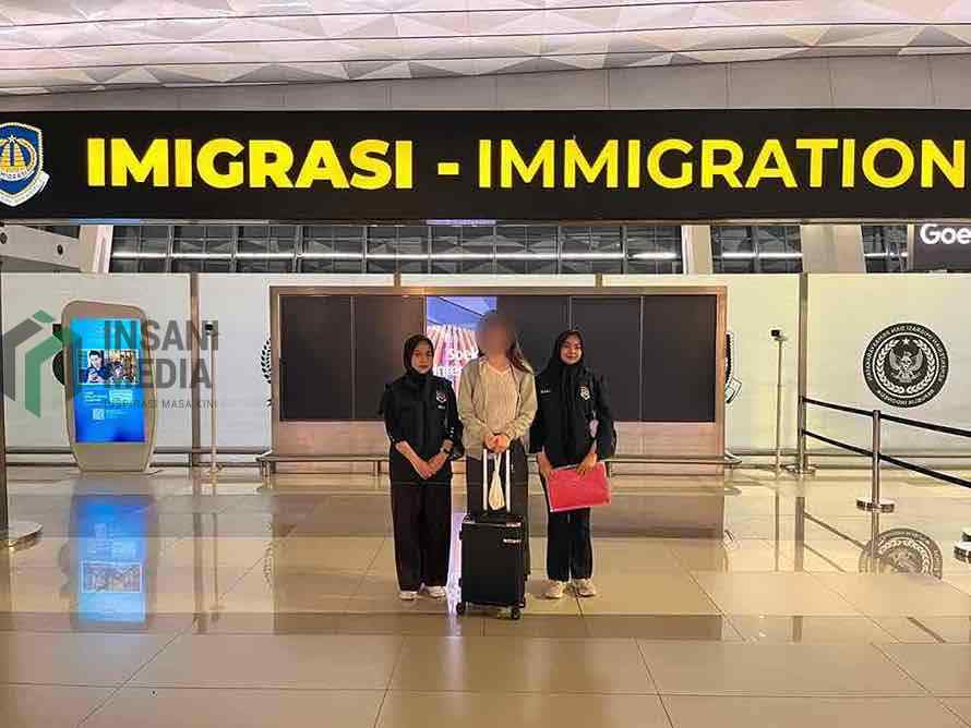 Kantor Imigrasi Blitar Mendeportasi MI WNA Jepang yang Lahir di Blitar karena Overstay Melebihi Waktu Izin Tinggal di Indonesia