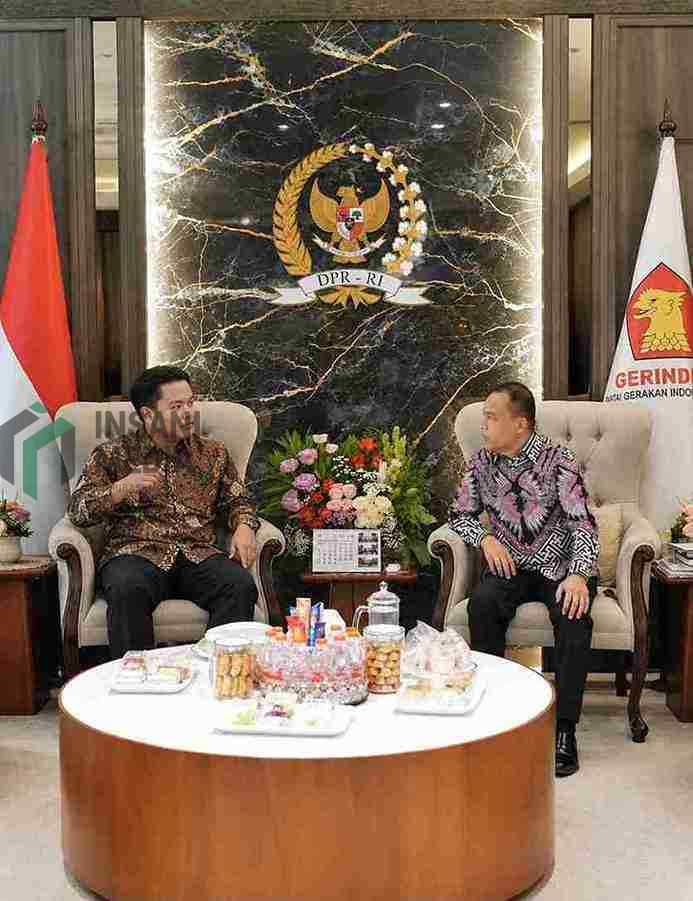 Menakar Arah Baru Hukum Ketenagakerjaan Indonesia: Strategi Adaptasi Perusahaan terhadap Undang-Undang Pelindungan Ketenagakerjaan Mohamad Isyamudin S.H