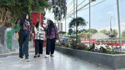 Pengunjung Alun alun Kota Blitar
