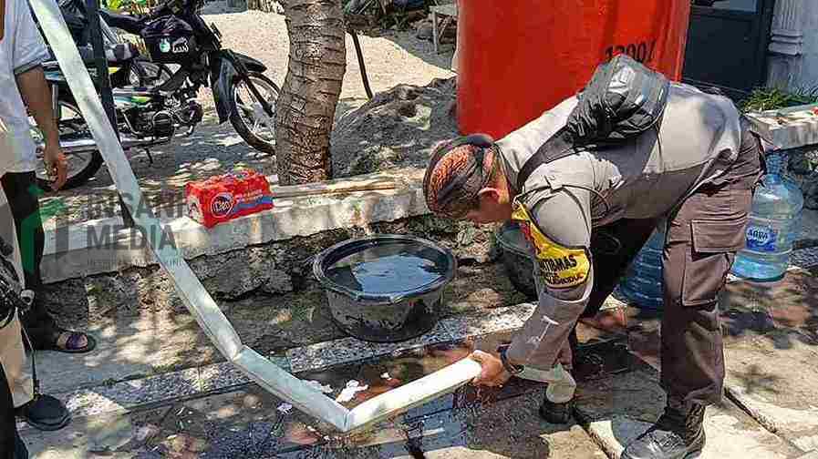 Polres Blitar Kota dan BPBD Kota Blitar Salurkan Air Bersih bagi Warga Kelurahan Sentul Kota Blitar