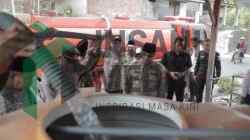 Sejumlah Wilayah Blitar Selatan Kekeringan, Polres Blitar dan BPBD Salurkan Air Bersih untuk Warga Terdampak Polres Blitar dan BPBD Kabupaten Blitar Dropping Air untuk Warga Blitar Selatan yang Terdampak Kekeringan