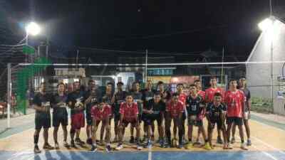 Turnamen bola voli di Perumahan Palapan Estate Desa Seren Kecamatan Gebang Kabupaten Purworejo Jawa Tengah