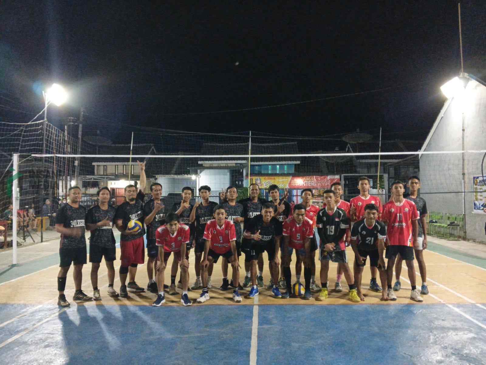 Turnamen bola voli di Perumahan Palapan Estate Desa Seren Kecamatan Gebang Kabupaten Purworejo Jawa Tengah