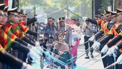 kapolda jatim irjen pol dekananto