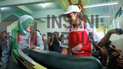 Gubernur Khofifah Tinjau Layanan Servis Sepeda Motor Gratis HUT ke-81 Jatim di SMK Islam Krembung Sidoarjo